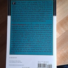 A Farewell to Arms Ernest Hemingway Scribner 1995 Trade Paperback WWI Novel