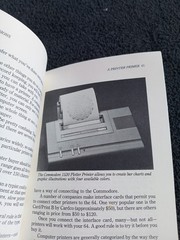 Lot 2 Vintage Commodore 64 Books: User’s Guide + How to Use the Computer VG