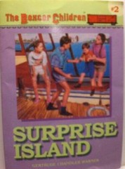 Surprise Island (The Boxcar Children #2) – Paperback By Warner, Gertrude – GOOD