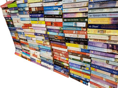 Lot of 36 Contemporary ROMANCE Paperbacks – Popular Authors Books RANDOM MIX