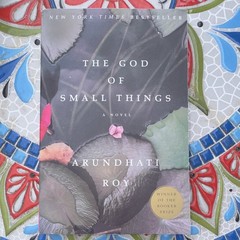 Arundhati Roy – The God of Small Things – Paperback – English Fiction Novel 1998